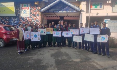 आईटीआई शाहपुर में वर्ल्ड एड्स दिवस पर जागरूक किए छात्र