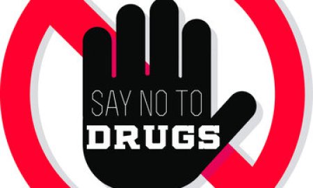 जिला हमीरपुर के स्कूल बड़ा में नशे की बुरी आदत के संदर्भ में बच्चों को किया जागरूक