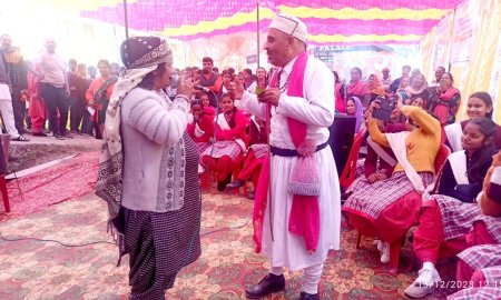 नटराज कला मंच ने गीत संगीत के जरिए लोगों को दिया एड्स से बचाव का संदेश  