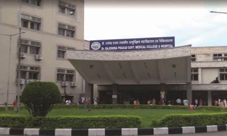 टांडा मेडिकल कॉलेज में "ओपन हार्ट सर्जरी के स्पेक्ट्रम" में उन्नति