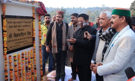 कांगड़ा पहुंचे विक्रम आदित्य सिंह, खोली से सिंबल खोला को जोड़ने वाले पुल का किया शिलान्यास
