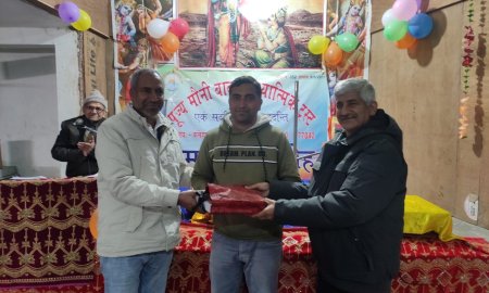 गीता प्रचार-प्रसार के लिए आचार्य नरेश मलोटिया को किया सम्मानित