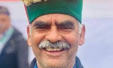 विधायक संजय रत्न ने कथोग में नवाजे होनहार 