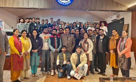 गोस्वामी गणेश दत्त सनातन धर्म कॉलेज में दिया नशामुक्ति का संदेश