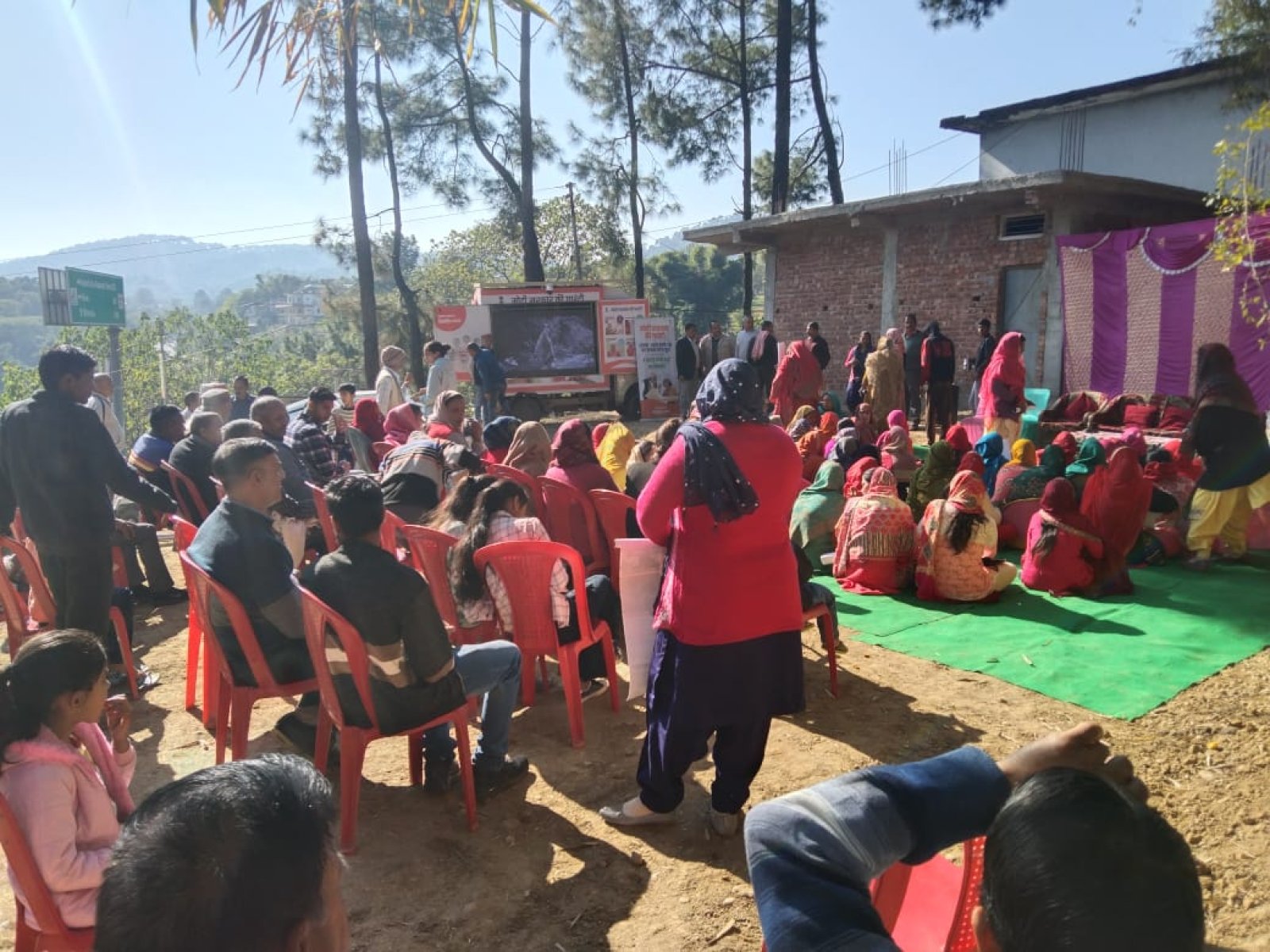ग्राम पंचायत मोरसू सुल्तानी और लोहरड़ में विकसित भारत संकल्प यात्रा के तहत कार्यक्रम का आयोजन
