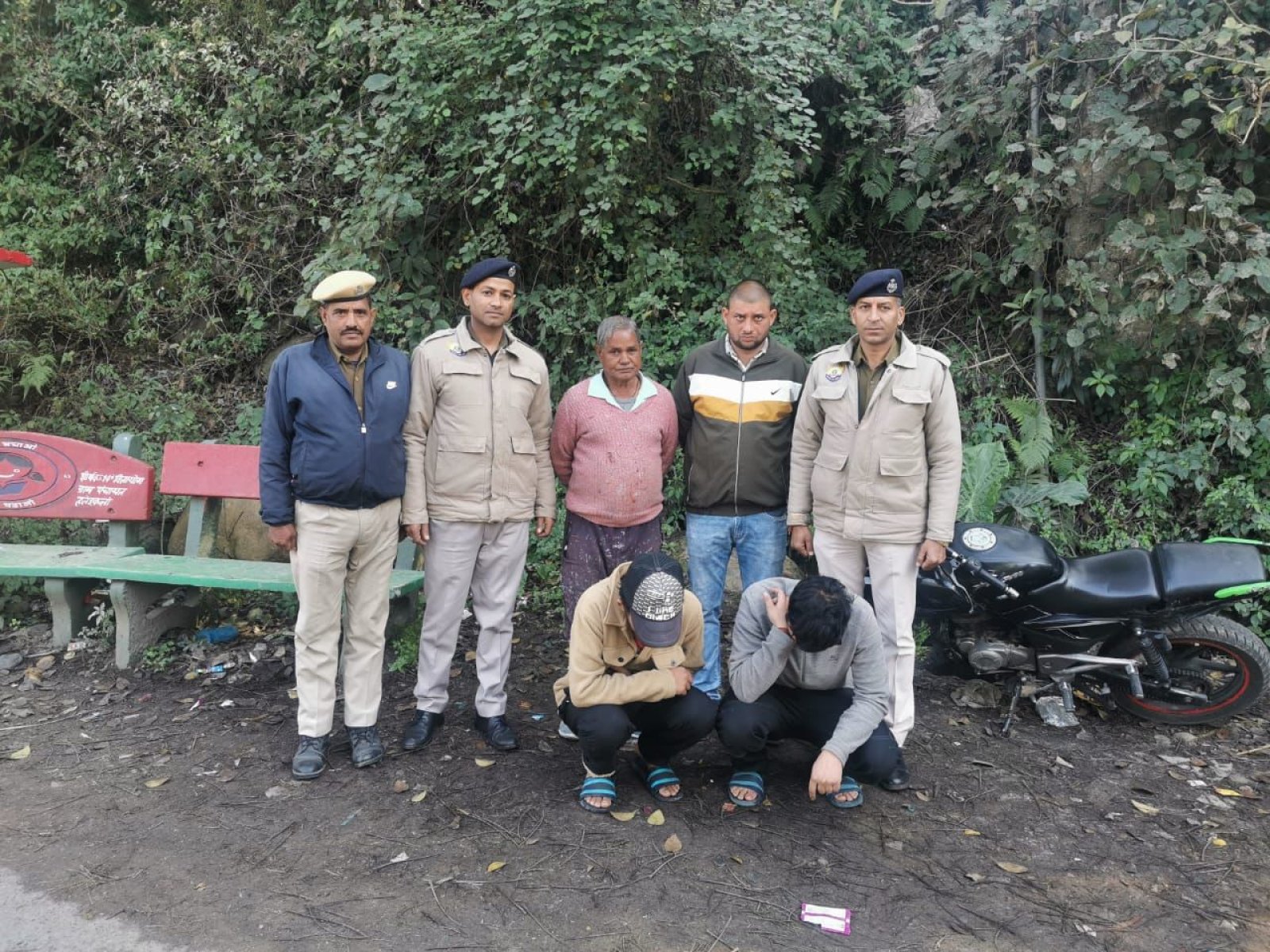 कांगड़ा पुलिस ने किए चरस समेत दो युवक गिरफ्तार