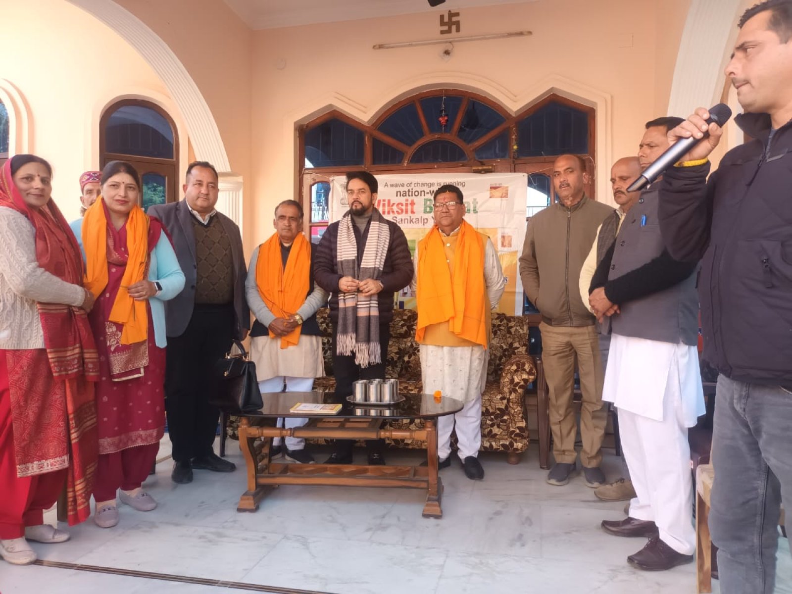 केंद्रीय मंत्री अनुराग ठाकुर ने किया बड़सर मंडल का दौरा