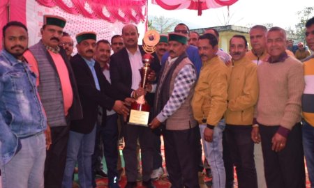 लोगों के हितों को ध्यान में रखकर बन रही योजनायें : यादविंदर गोमा