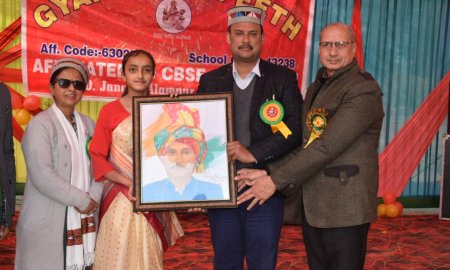 जयसिंहपुर हलके में लगाई जाएंगी 25 हाई मास्क लाइटें : यादविंदर गोमा