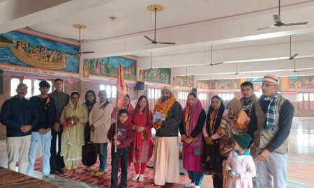 विश्व हिंदू परिषद नादौन ने श्री चैतन्य महाप्रभु गौड़िय मठ के मंदिर में दिया राम मंदिर प्राण प्रतिष्ठा का निमंत्रण 