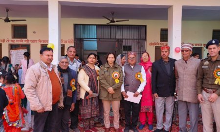 समाजसेवी संस्था हिन्द संग्राम परिषद् इकाई हिमाचल ने रिधी सिद्धि पब्लिक स्कूल में बच्चों के साथ मनाया लोहड़ी का त्योहार 