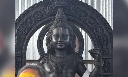 भगवान प्रभु श्री राम की नवनिर्मित प्रतिमा देखकर भक्त हुए भाव विभोर 