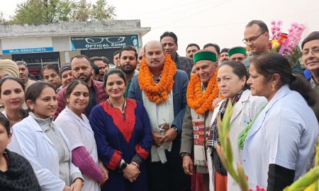 मरीजों को बेहतर स्वास्थ्य सुविधायें उपलब्ध करवाना हमारी  प्राथमिकता : यादविंदर गोमा