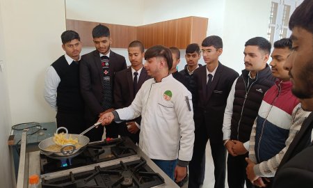 एमसीएम डीएवी कॉलेज कांगड़ा में होटल मेनेजमेंट की विशेष ट्रेनिंग का किया आयोजन