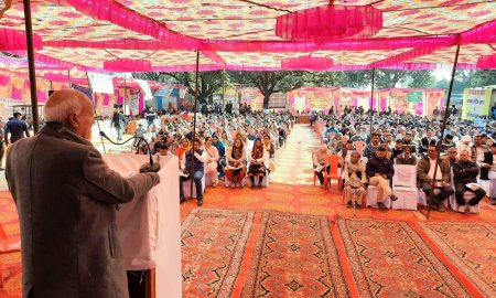 फतेहपुर में आयोजित 'सरकार गांव के द्वार' कार्यक्रम में चंद्र कुमार ने सुनी जनसमस्याएं