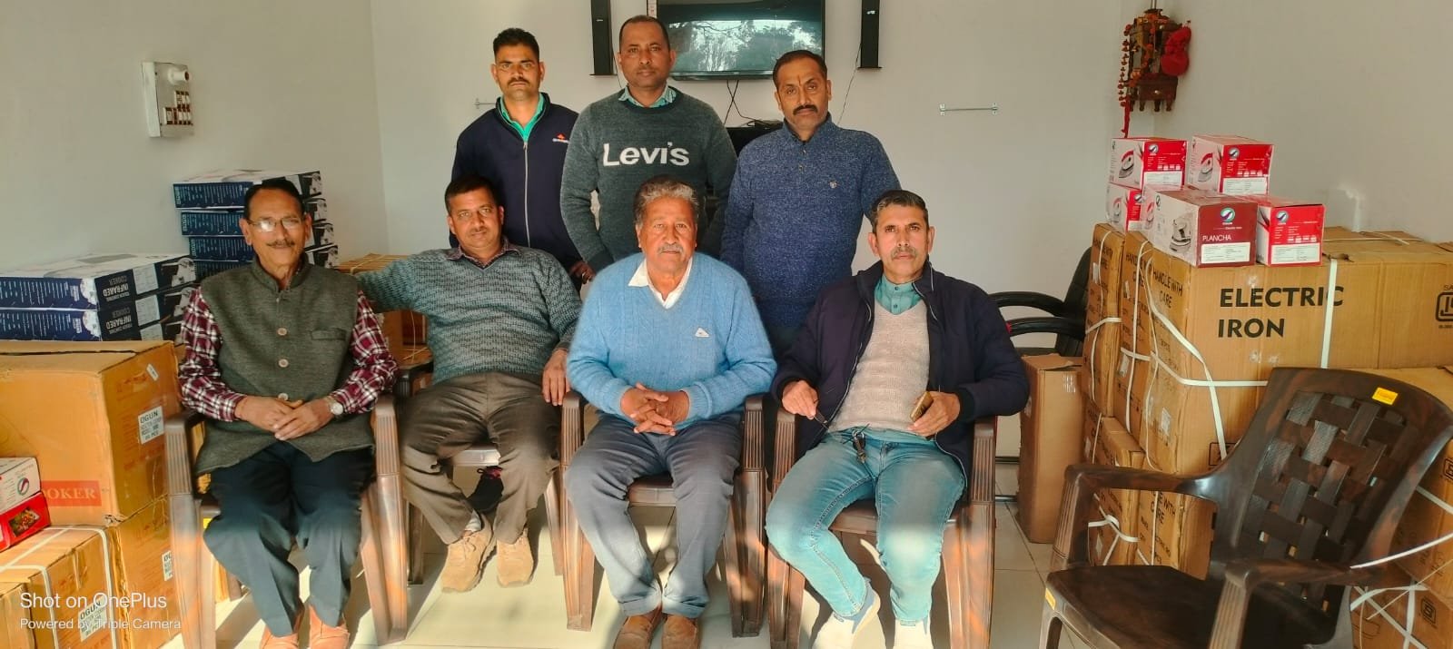 हवाई अड्डा विस्तारीकरण प्रभावित समाज कल्याण कमेटी की बैठक इच्छी में हुई संपन्न