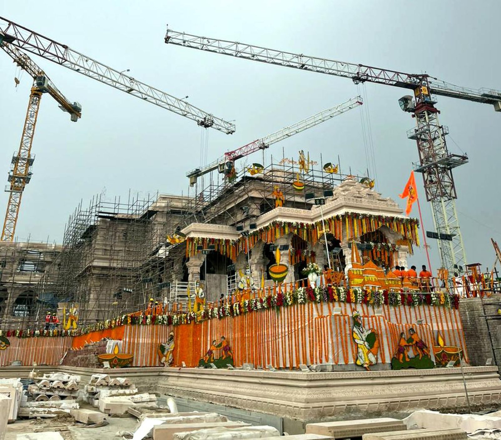 रामलला की प्राणप्रतिष्ठा पर पूज्य मौनी बाबा कुटिया में सुंदरकांड पाठ का किया आयोजन
