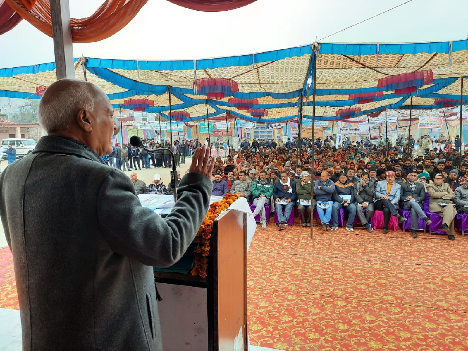 सरकार गांव के द्वार कार्यक्रम के तहत नगरोटा सूरियां पंचायत में सुनी लोगों की समस्याएं
