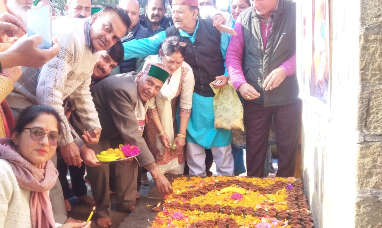 भगवान राम की मूर्ति की प्राण प्रतिष्ठा के दिन शिव मंदिर बैजनाथ में सुंदरकांड पाठ  का आयोजन 