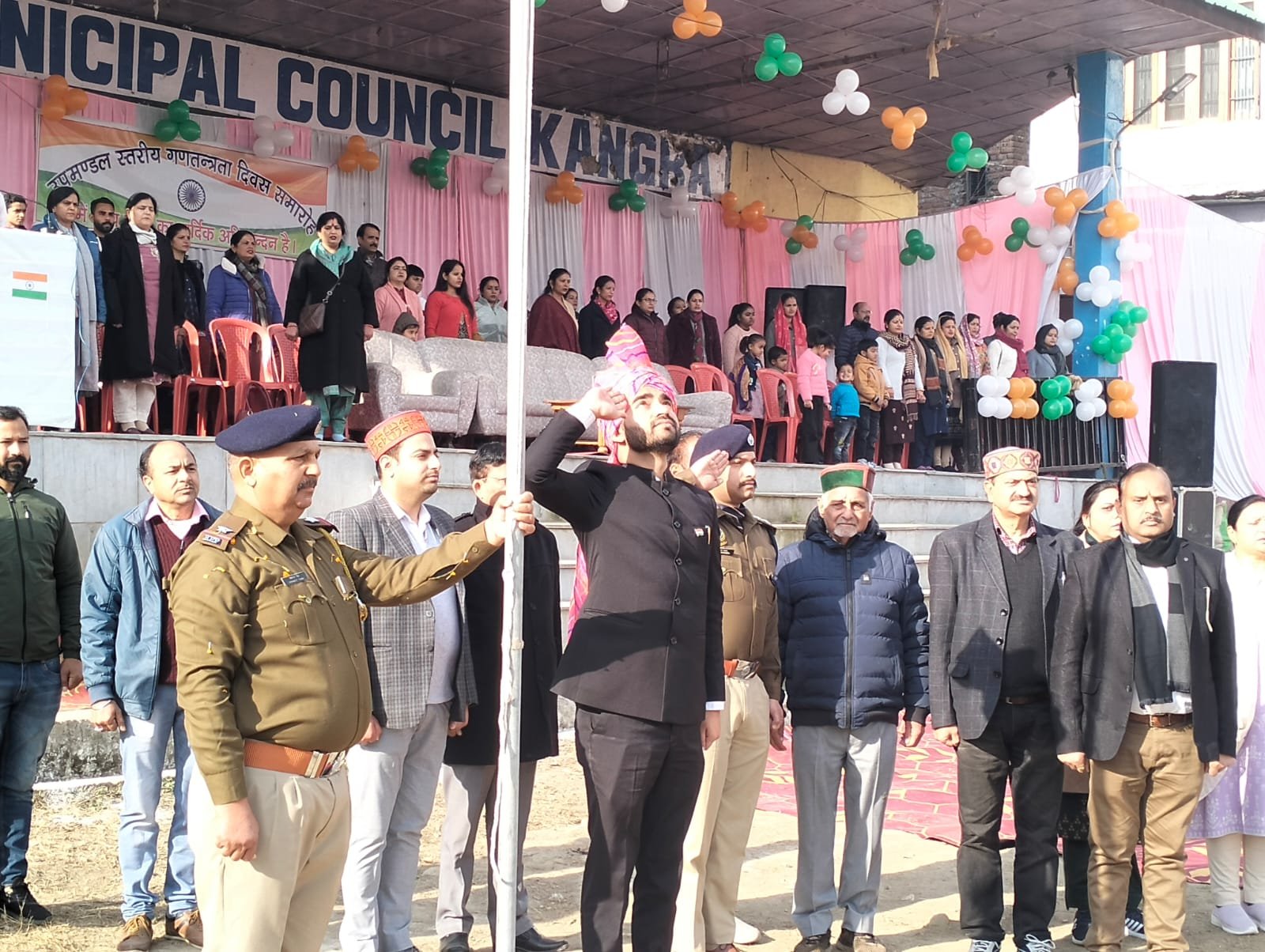 नगर परिषद मैदान कांगड़ा में मनाया गणतंत्र दिवस, एसडीएम ने फहराया तिरंगा