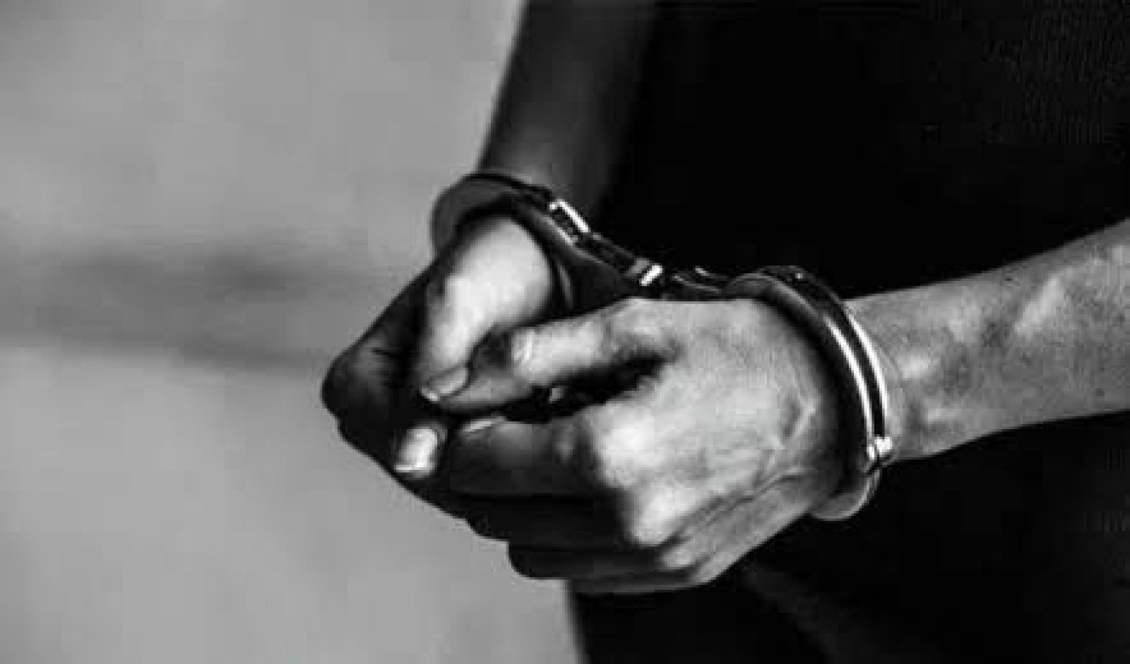पुलिस के हत्थे चढ़ा चिट्टा तस्कर 