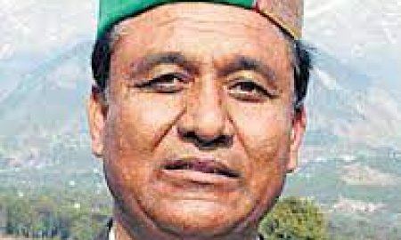 सिरमौर में सरकार गांव के द्वार कार्यक्रम में पहुंचे बागवानी मंत्री जगत सिंह नेगी