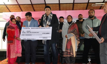 धर्मशाला के लायंस क्लब में बाल विकास परियोजना के कार्यक्रम में सुधीर शर्मा ने की 31 लाख रुपए की राशि वितरित 