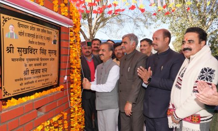 मुख्यमंत्री ने लुथान में रखी प्रदेश के पहले सुख-आश्रय आदर्श ग्राम परिसर की आधारशिला