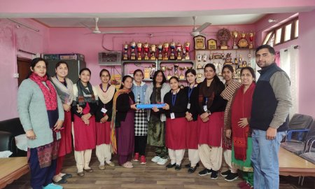 नादौन की 10 प्रशिक्षु छात्राओं ने समाप्त की 4 महीने की टीचर-ट्रेनिंग