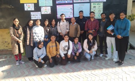 एमसीएम डीएवी कॉलेज कांगड़ा में मौलिक अधिकारों एवं कर्तव्यों के प्रति छात्रों को किया जागरूक