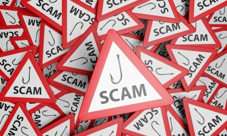 युवती ने पहले की दोस्ती , फिर लूटे 70 हज़ार 