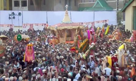 कल्लू के ढालपुर में निकाली भगवान रघुनाथ की रथयात्रा