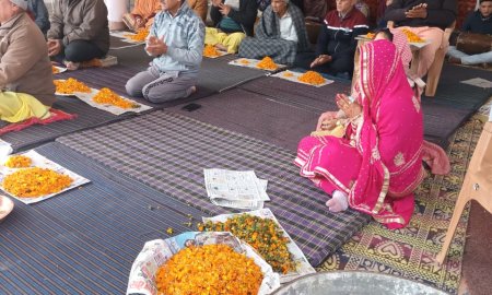 मोनी बाबा कुटिया में श्रद्धा भाव से मनाया वसंत पंचमी का उत्सव 
