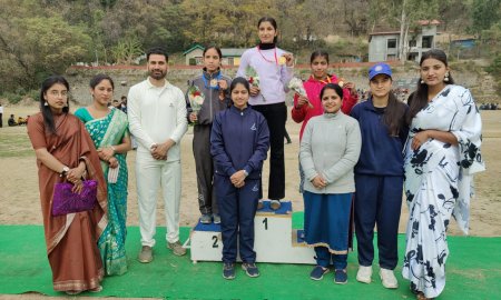 चम्बा कॉलेज की 56वीं वार्षिक खेलकूद प्रतियोगिता का पुलिस मैदान बारगाह में हुआ समापन