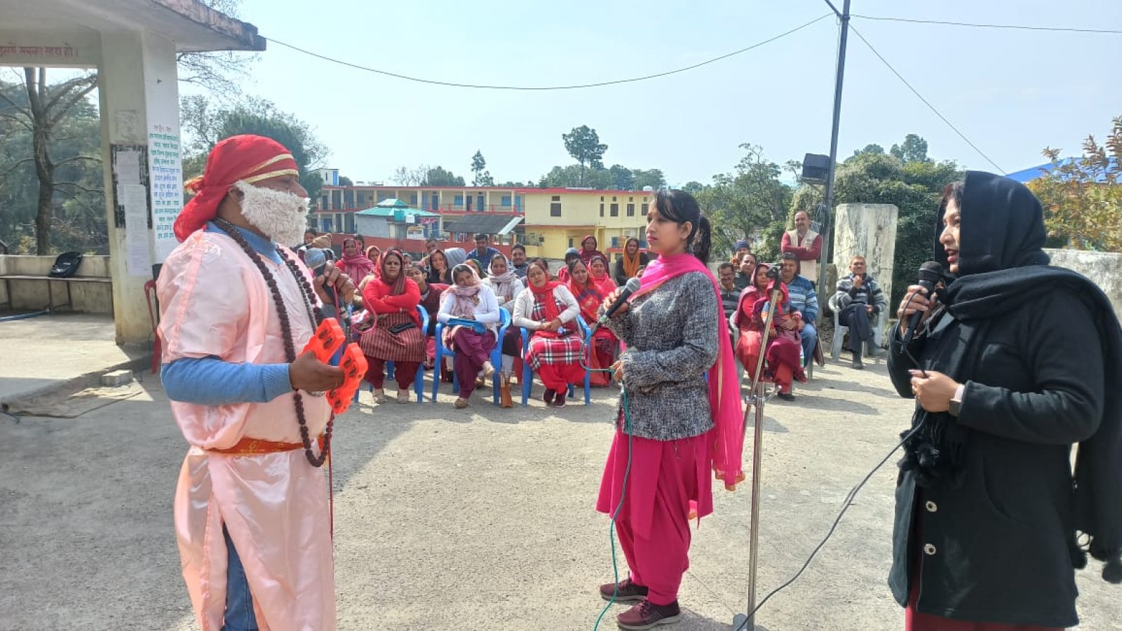ग्राम पंचायत फाहल और हड़ेटा में जन कल्याणकारी योजनाओं का लघु नाटक के माध्यम से किया गया प्रचार प्रसार