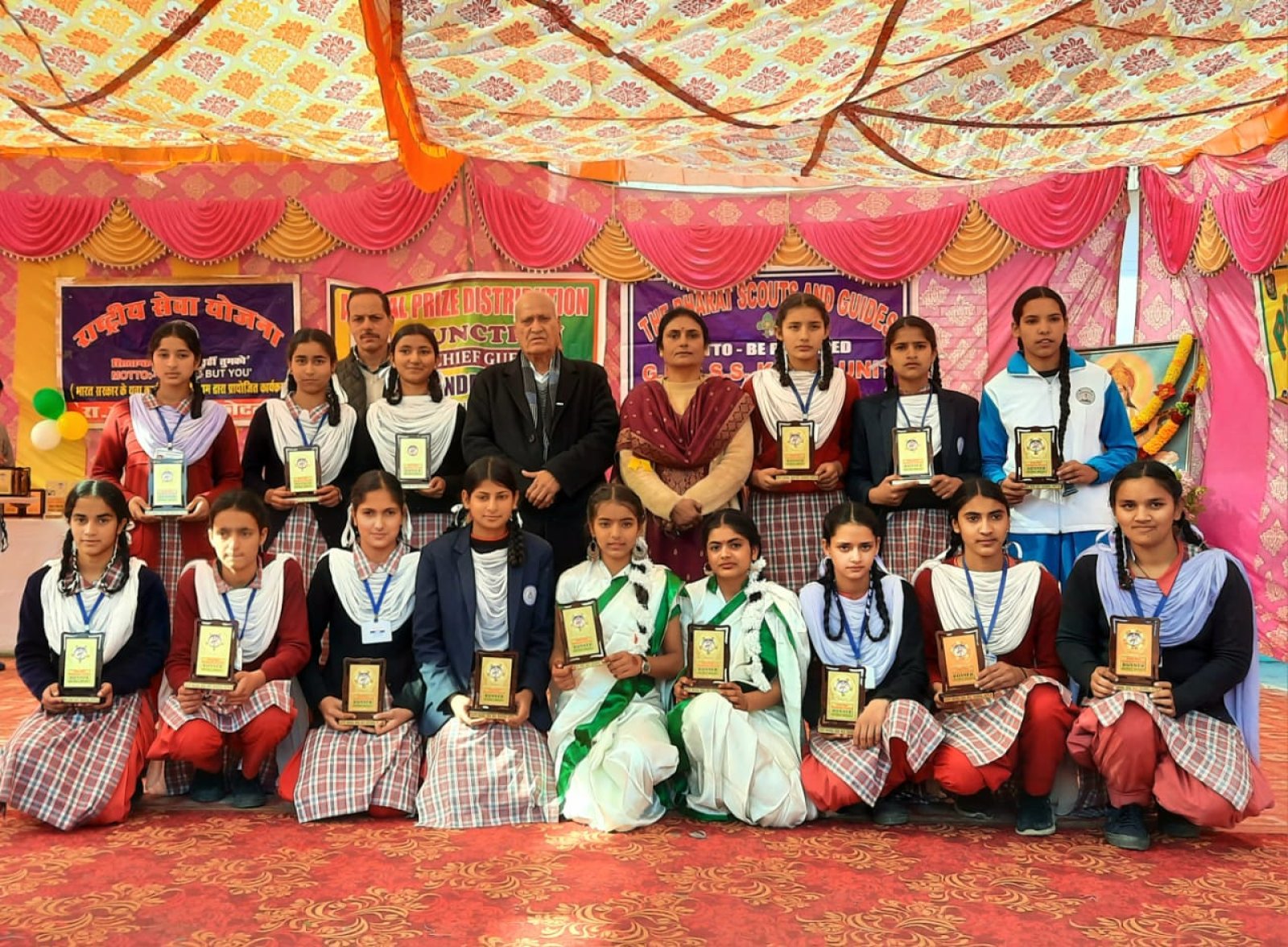 प्रदेश सरकार स्कूलों में सभी आधुनिक सुविधाएं मुहैया करवाने के लिए प्रयासरत: कृषि मंत्री