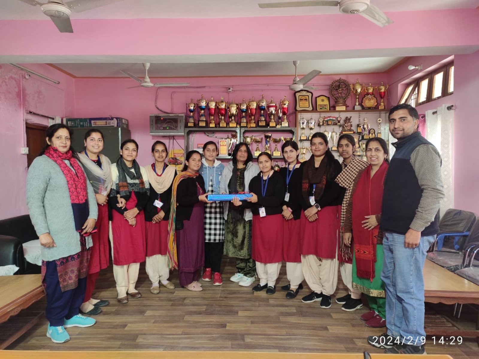 नादौन की 10 प्रशिक्षु छात्राओं ने समाप्त की 4 महीने की टीचर-ट्रेनिंग