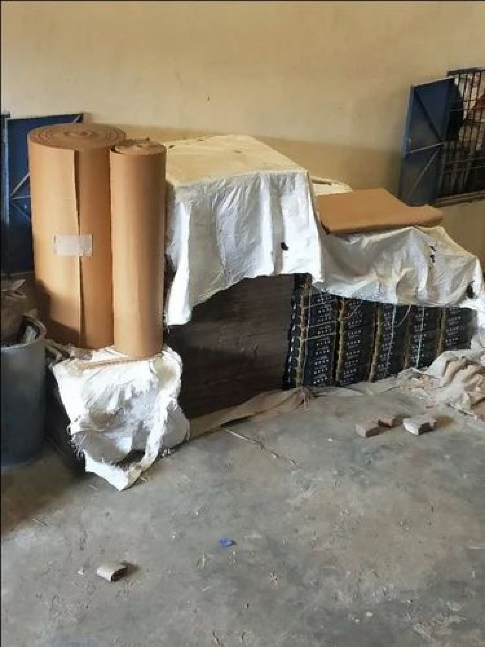 तालाबंदी की कगार पर पहुंचा गत्ता उद्योग, हजारों कामगारों की नौकरी पर खतरा