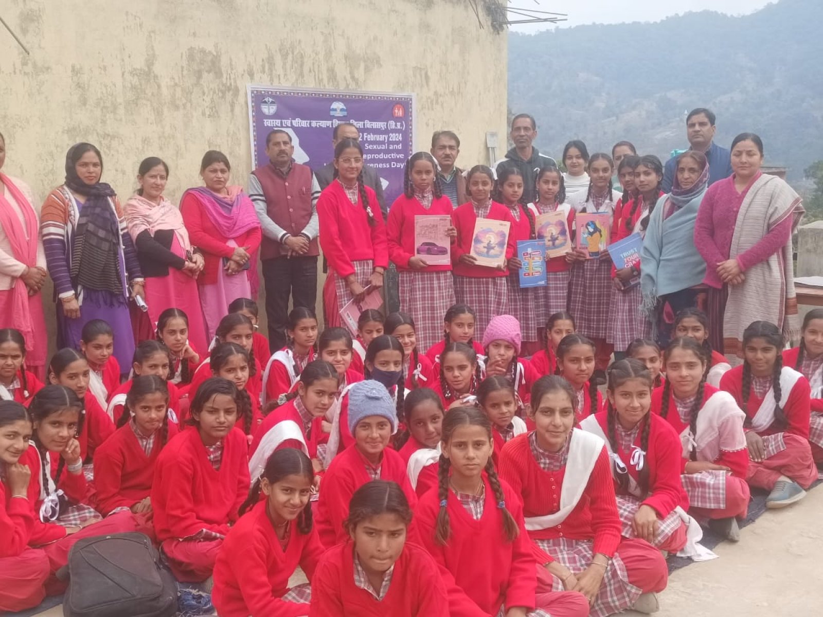 खरकड़ी स्कूल में मनाया गया योन एवं प्रजनन स्वास्थ्य जागरूकता दिवस