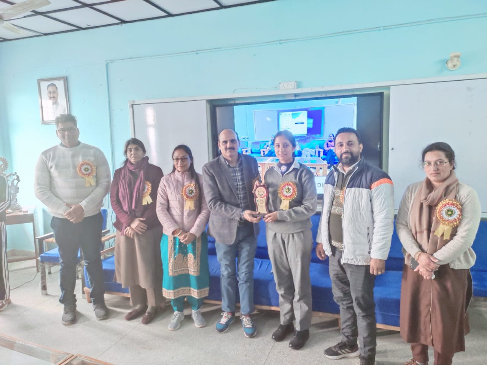 नादौन कॉलेज में एन एस एस के सात दिवसीय शिविर का हुआ समापन