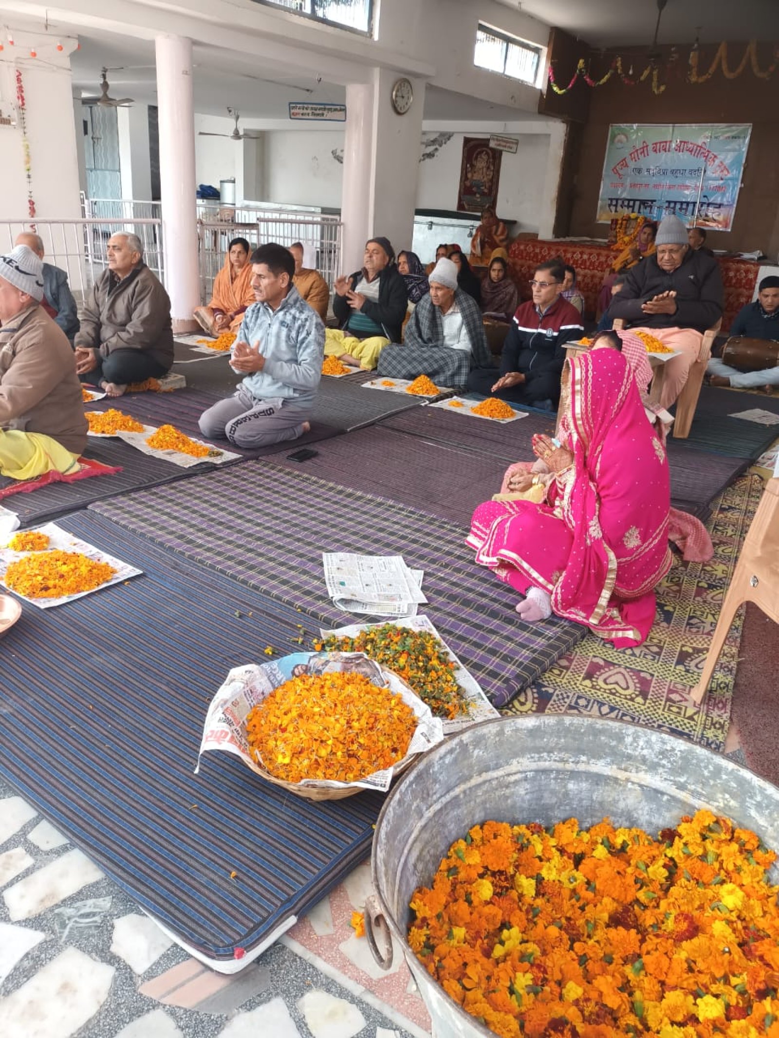 मोनी बाबा कुटिया में श्रद्धा भाव से मनाया वसंत पंचमी का उत्सव