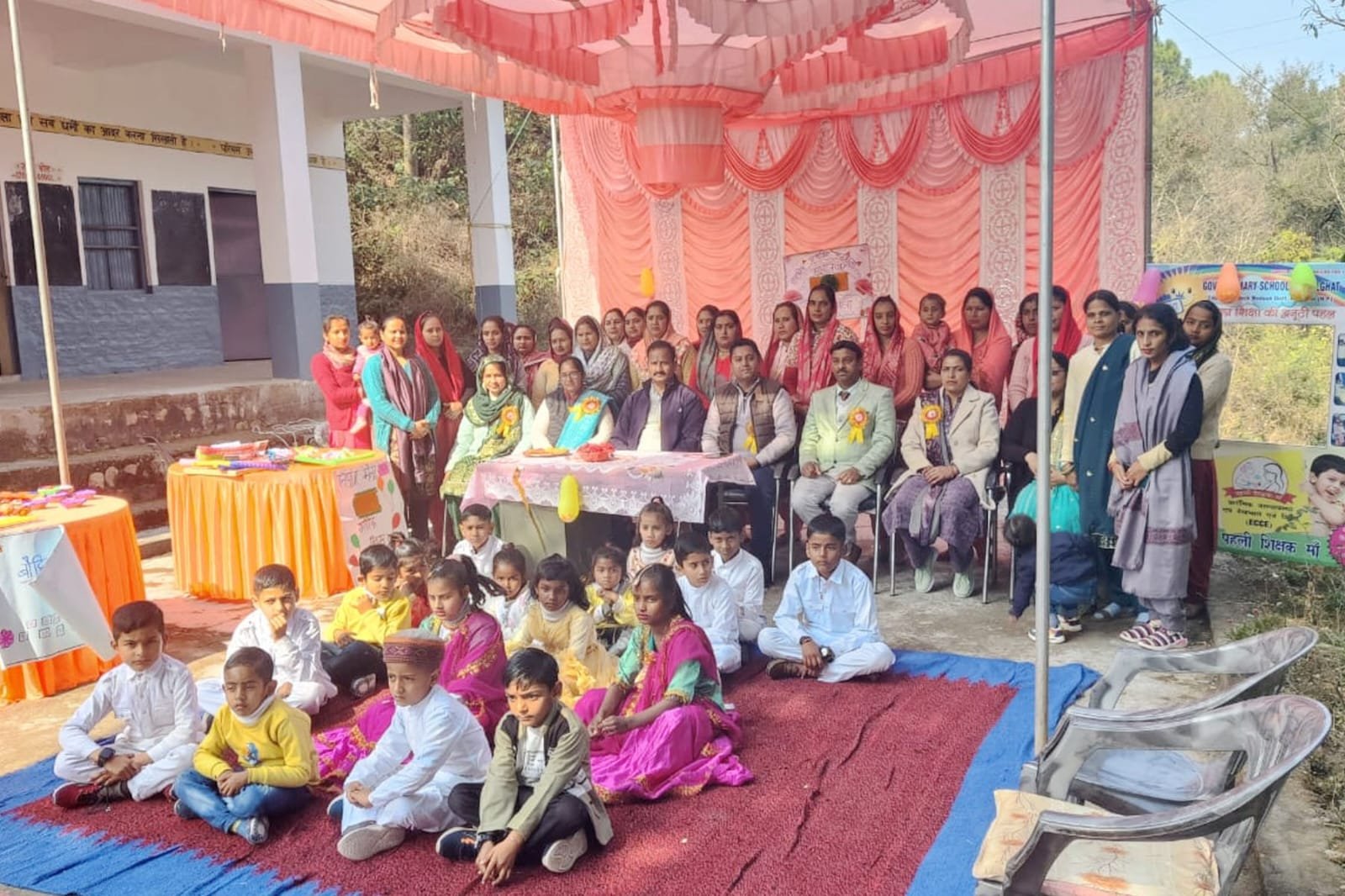 मवालघाट स्कूल में निपुण मेले का हुआ आयोजन