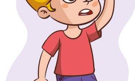 नादौन के पतन बाजार में अचानक तबीयत खराब होने से बीच बाज़ार में बेहोश हुई लड़की 