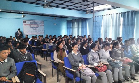 नादौन कॉलेज में कम्युनिकेशन स्किल पर आधारित विशेष शिविर का हुआ आयोजन