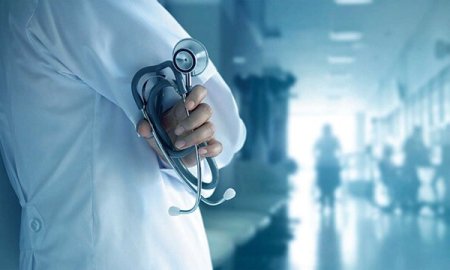 नादौन अस्पताल में सामूहिक अवकाश पर डॉक्टर, स्वास्थ्य सेवाएं हुईं प्रभावित