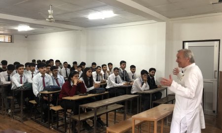 जीजीडीएसडी कॉलेज में 'ध्यान पर व्याख्यान' का किया आयोजन