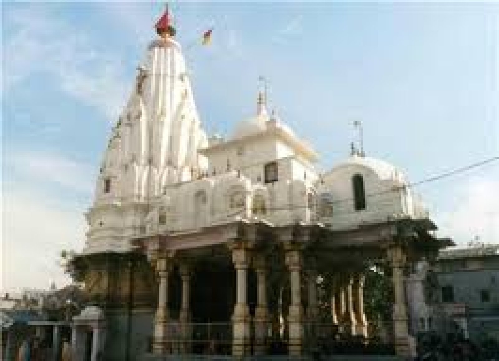 मुख्य आयुक्त  मंदिर द्वारा बज्रेश्वरी मंदिर कांगड़ा और चामुंडा मंदिर के ट्रस्ट सदस्यों की अधिसूचना हुई जारी