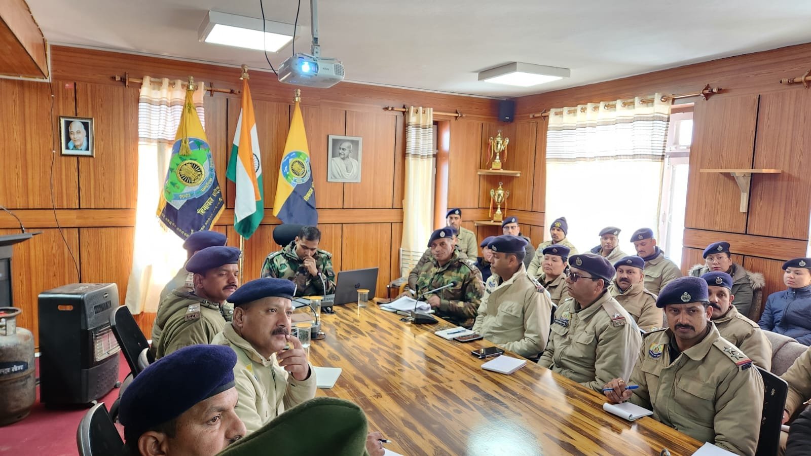 पुलिस लाइन केलांग में "चुनाव पर पाठशाला" कार्यशाला