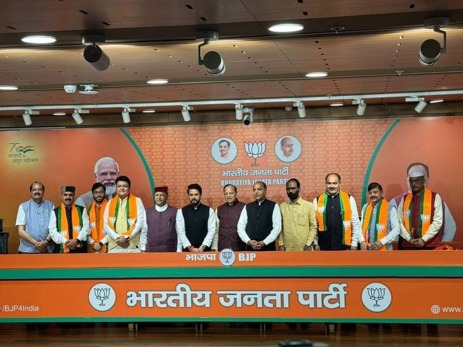 बीजेपी में शामिल नेताओं को भाजपा परिवार में मिलेगा पूरा सम्मान: जयराम ठाकुर