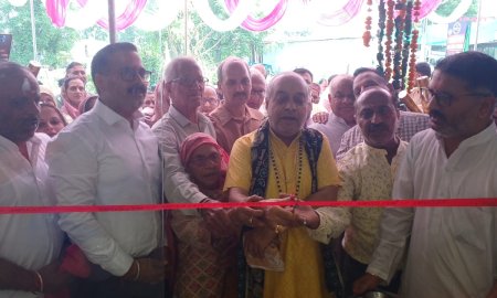 दिव्य इलेक्ट्रॉनिक के मल्टीब्रांड शोरूम का हुआ शुभारंभ